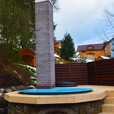 Tatova Hata Yablunytsya