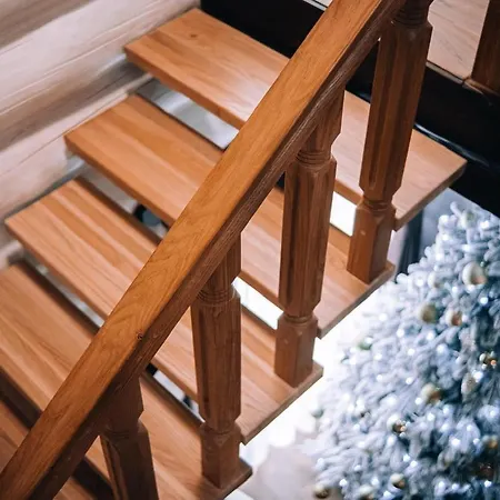 Tatova Hata Yablunytsya